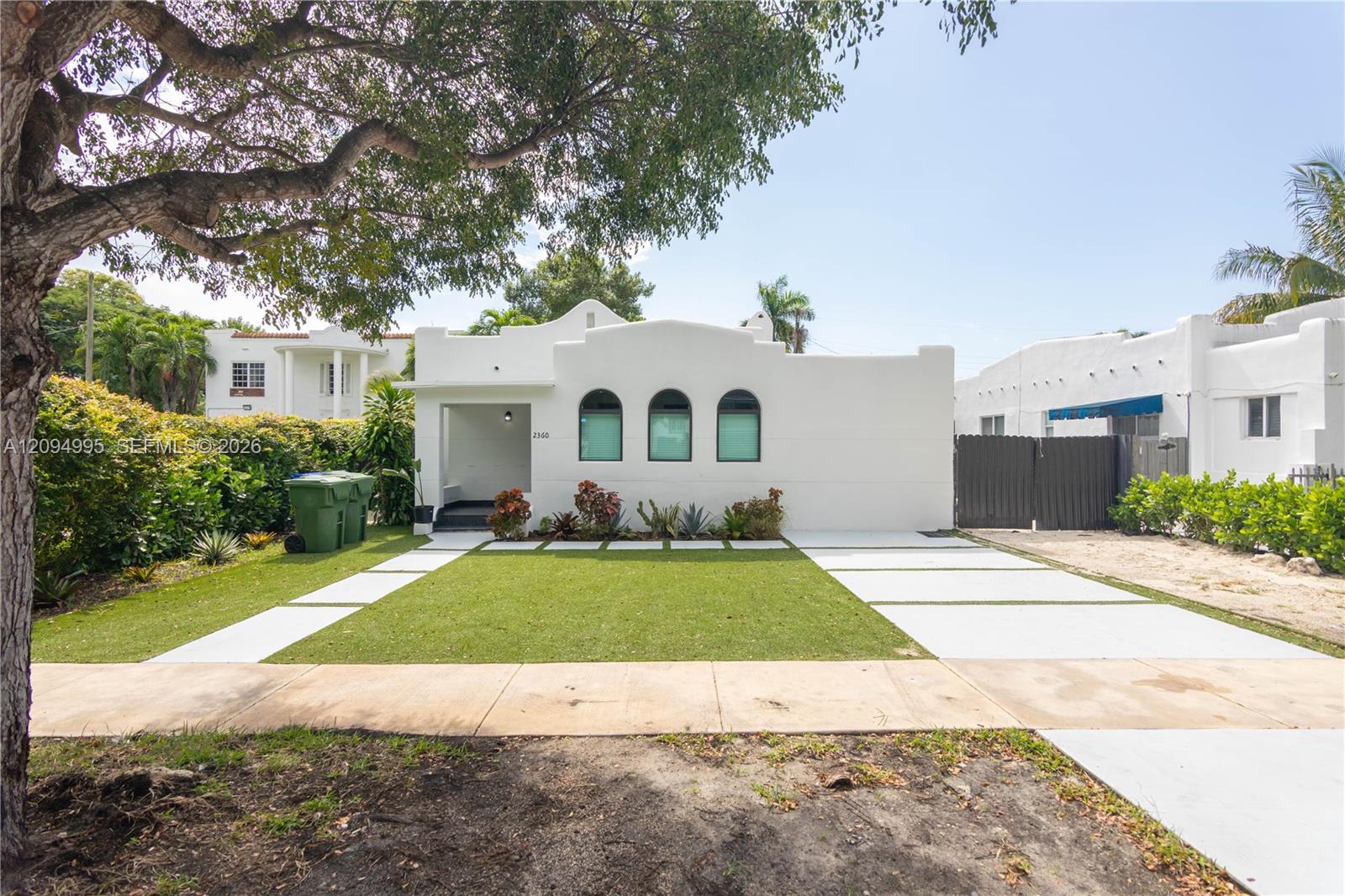 2360 Sw 12th Street Property Photo 1