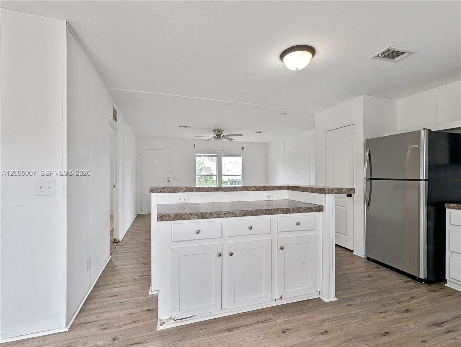 1910 Sw 85th Lane Property Photo 13