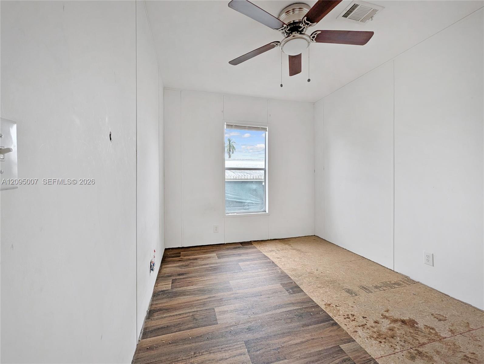 1910 Sw 85th Lane Property Photo 18