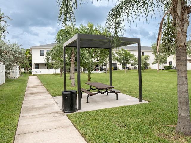 634 Sw 12th Street Property Photo 31