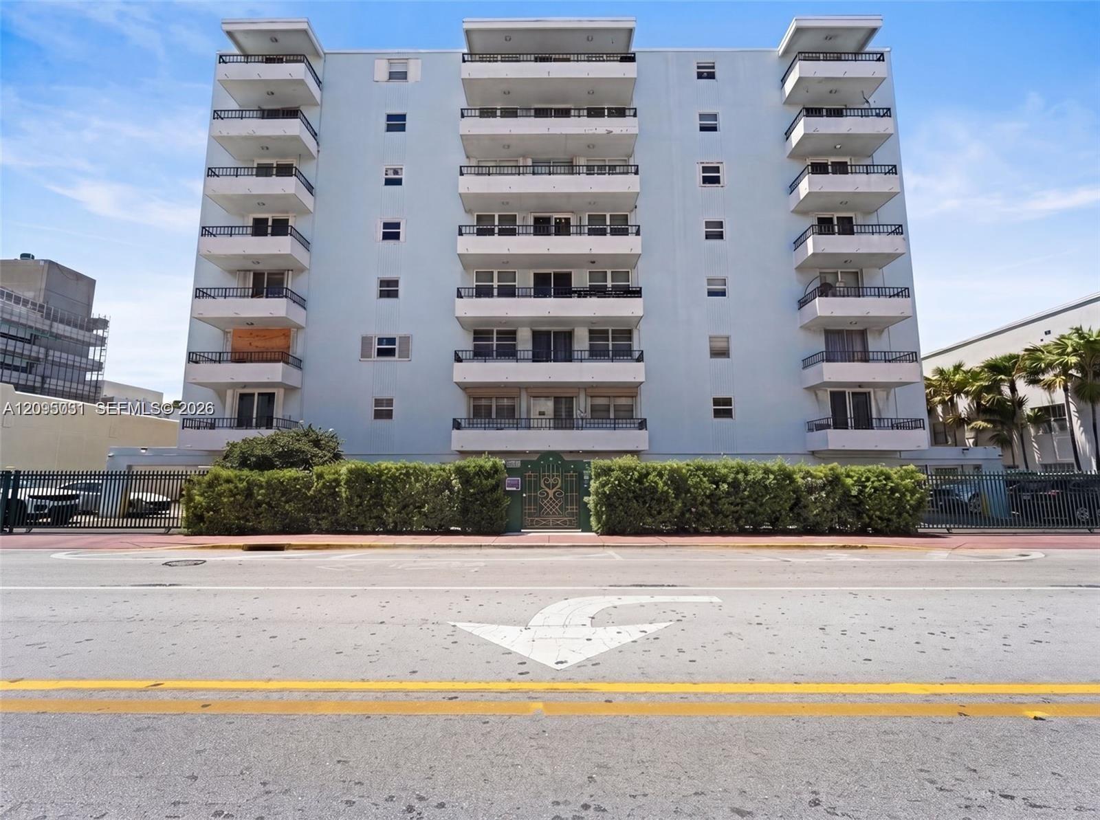 720 Collins Avenue 509 Property Photo 1