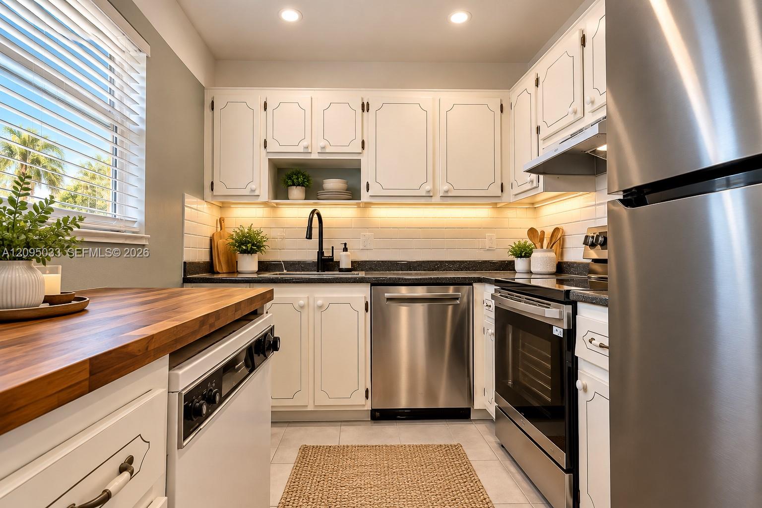 180 Saxony D 180 Property Photo 1