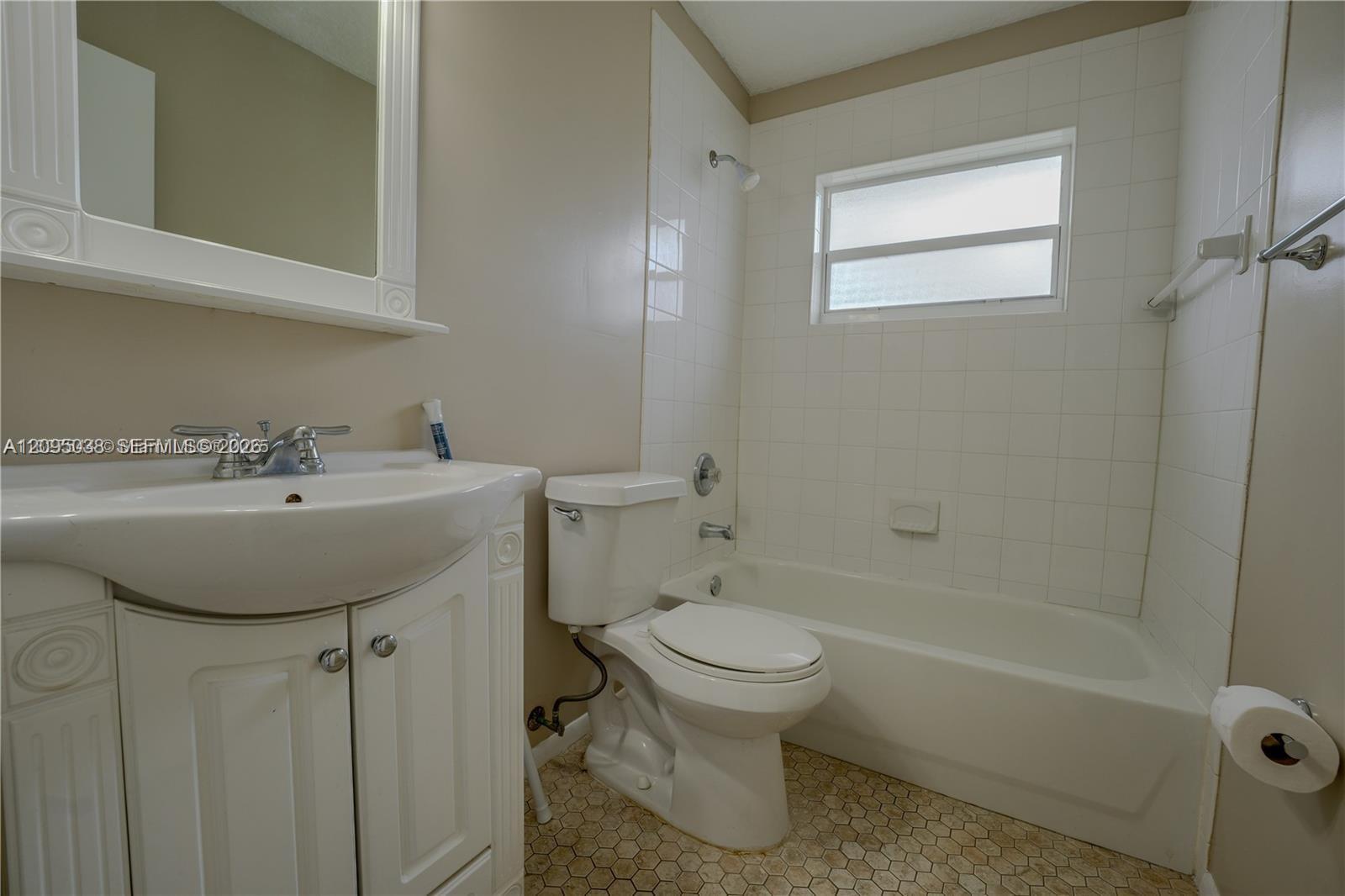 2403 Sw 58th Manor 1 Property Photo 14