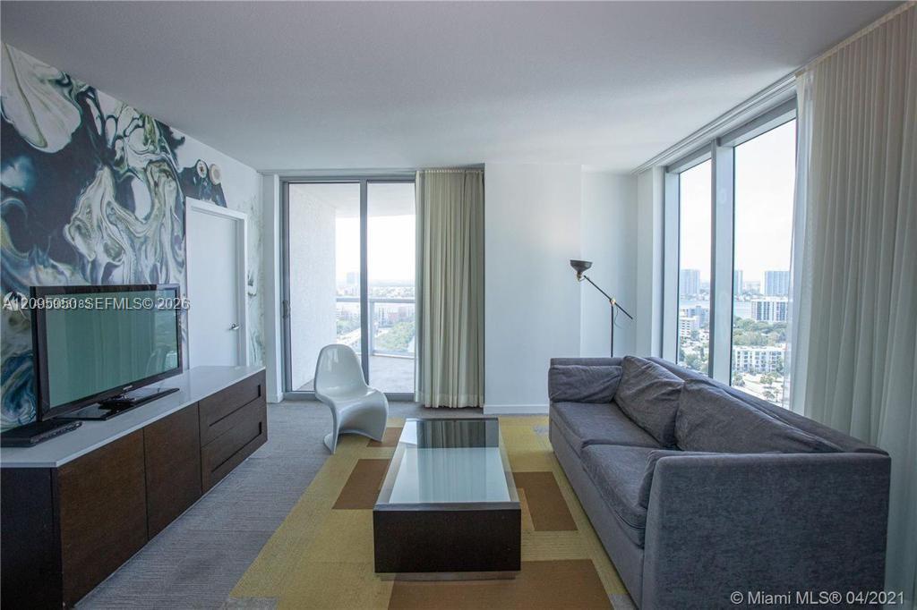 17315 Collins Avenue 2406 Property Photo 5