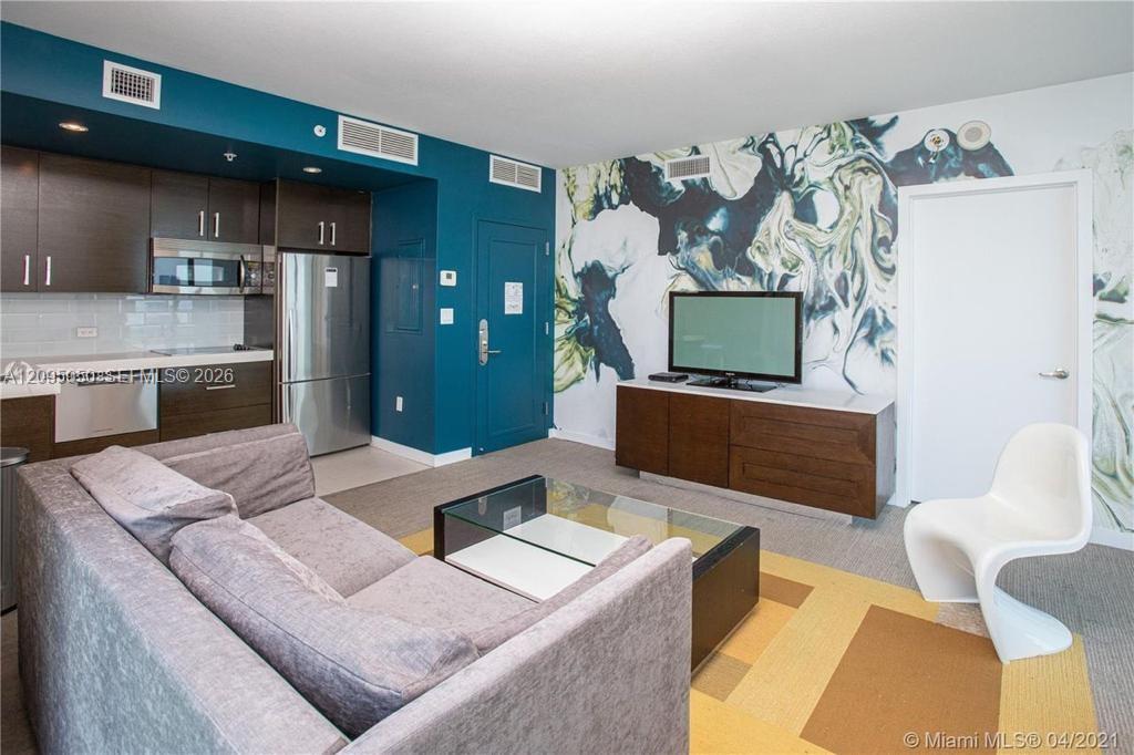 17315 Collins Avenue 2406 Property Photo 8