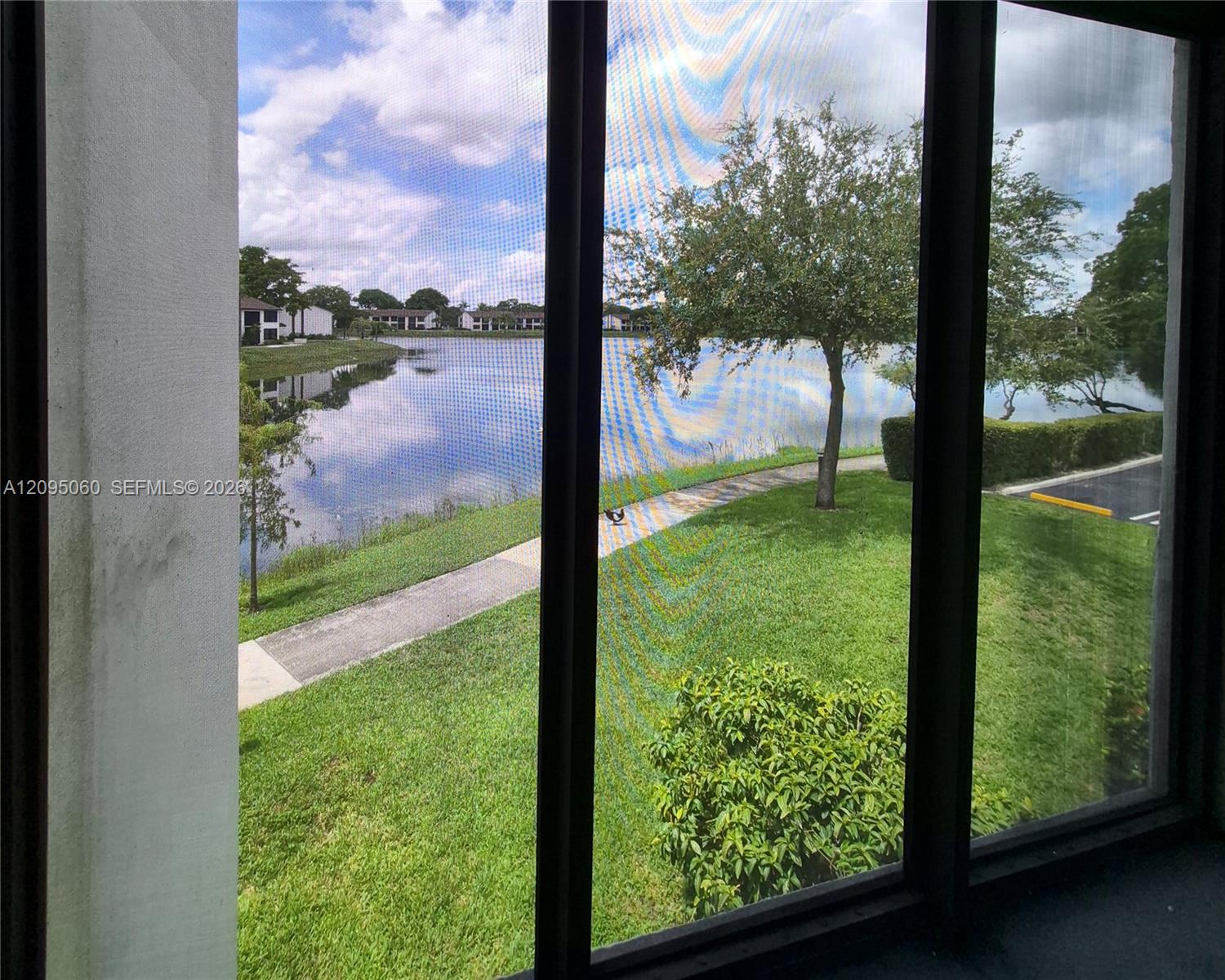 210 Lake Pointe Drive 210 Property Photo 1