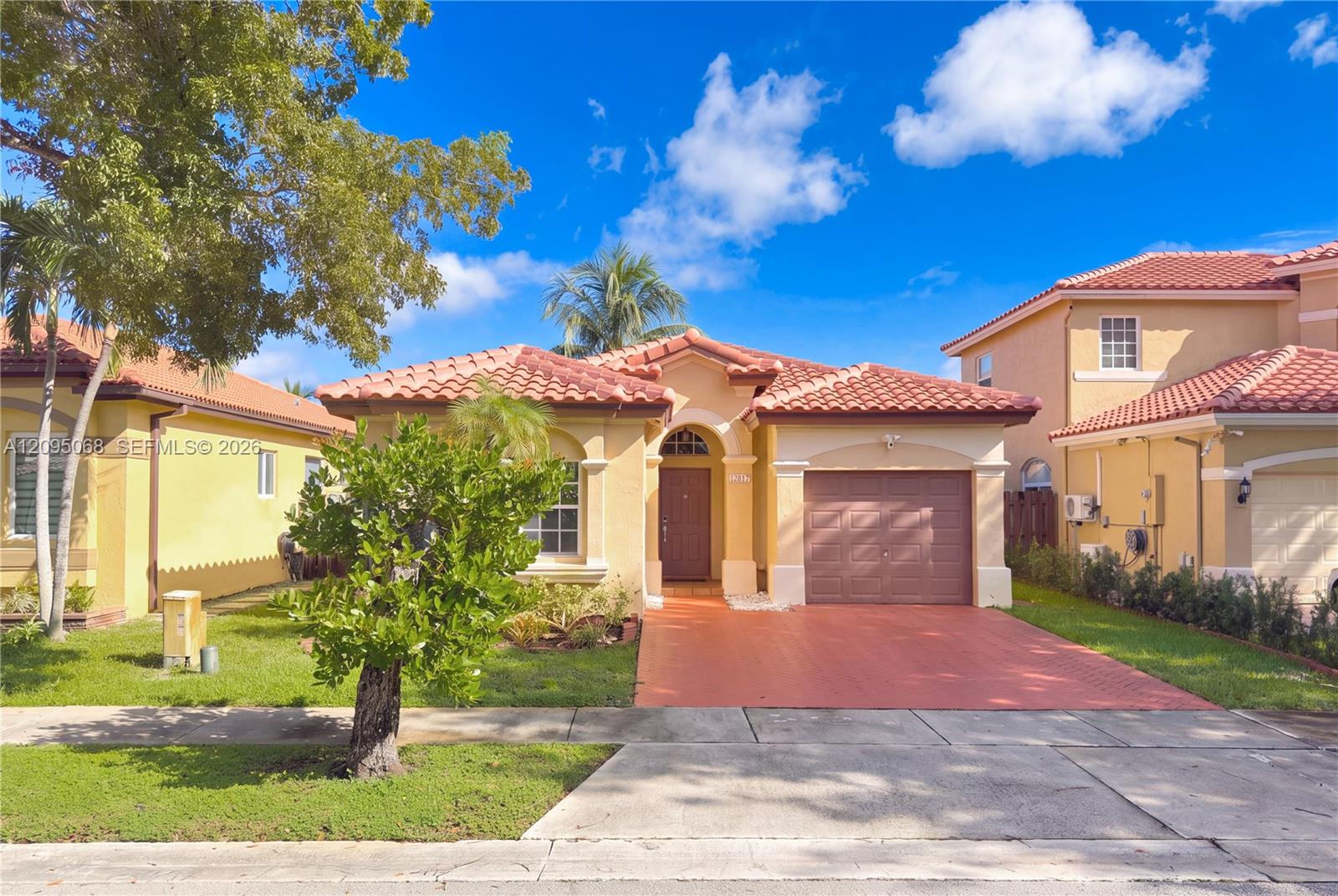 12817 Sw 54th Court Property Photo 1