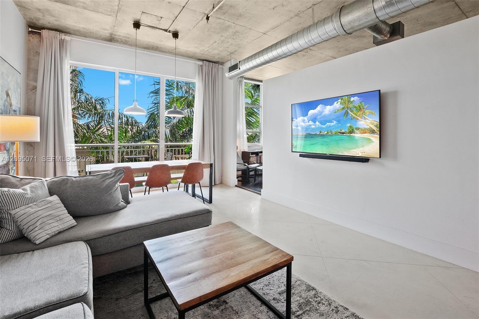 2001 Biscayne Boulevard 3405 Property Photo 6