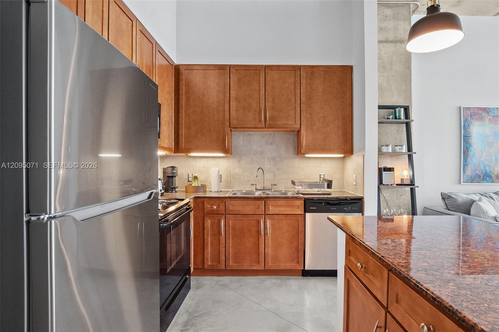 2001 Biscayne Boulevard 3405 Property Photo 14