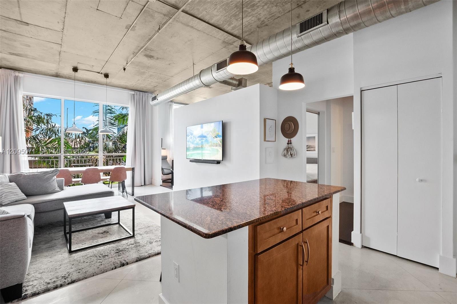 2001 Biscayne Boulevard 3405 Property Photo 16