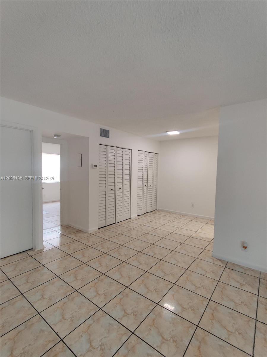 3343 Davie Boulevard B108 Property Photo 2