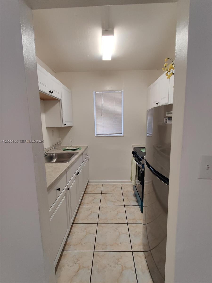 3343 Davie Boulevard B108 Property Photo 7