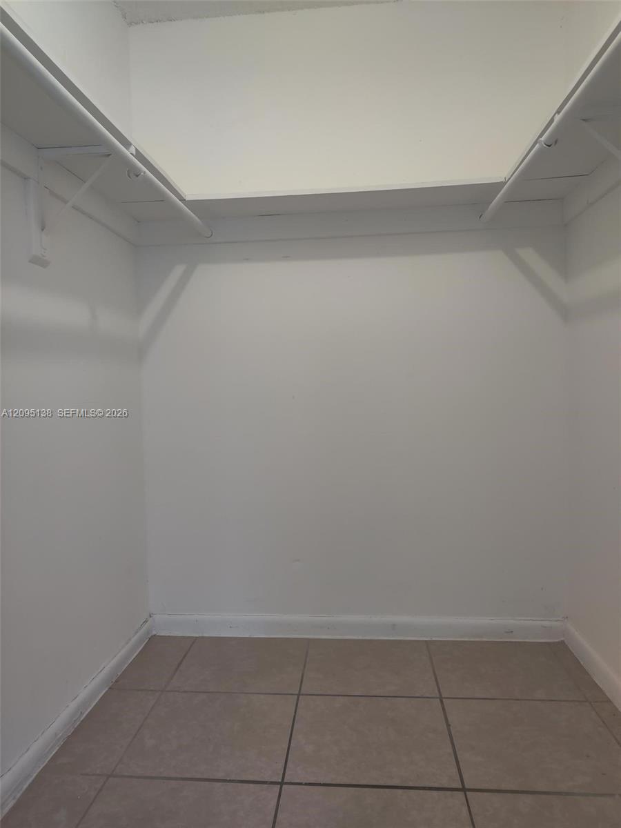 3343 Davie Boulevard B108 Property Photo 14