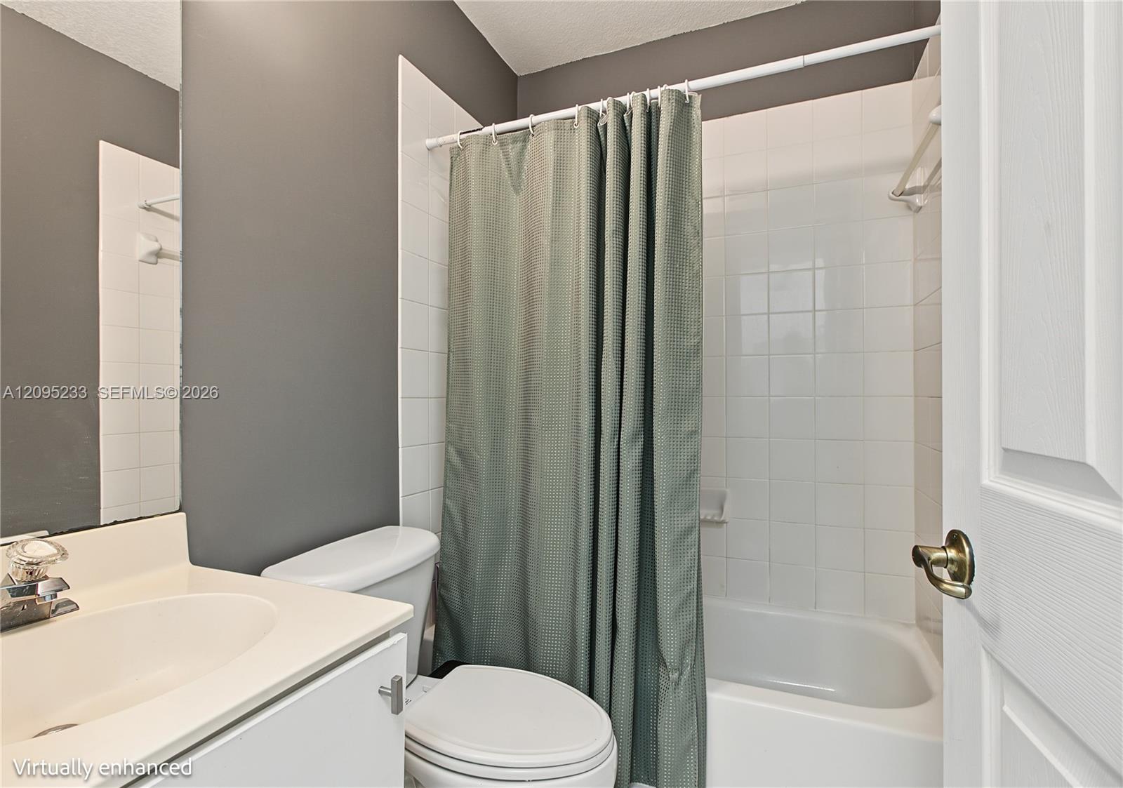 5657 Nw 113th Avenue Property Photo 19