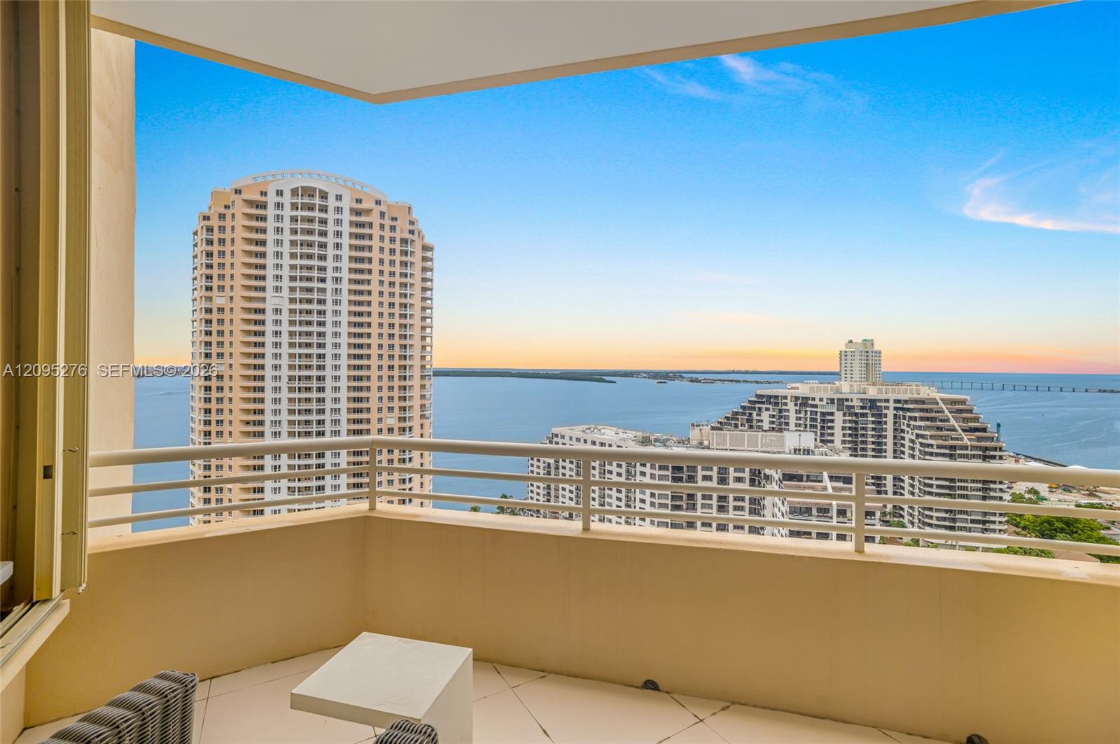 A12095276 Property Photo 32