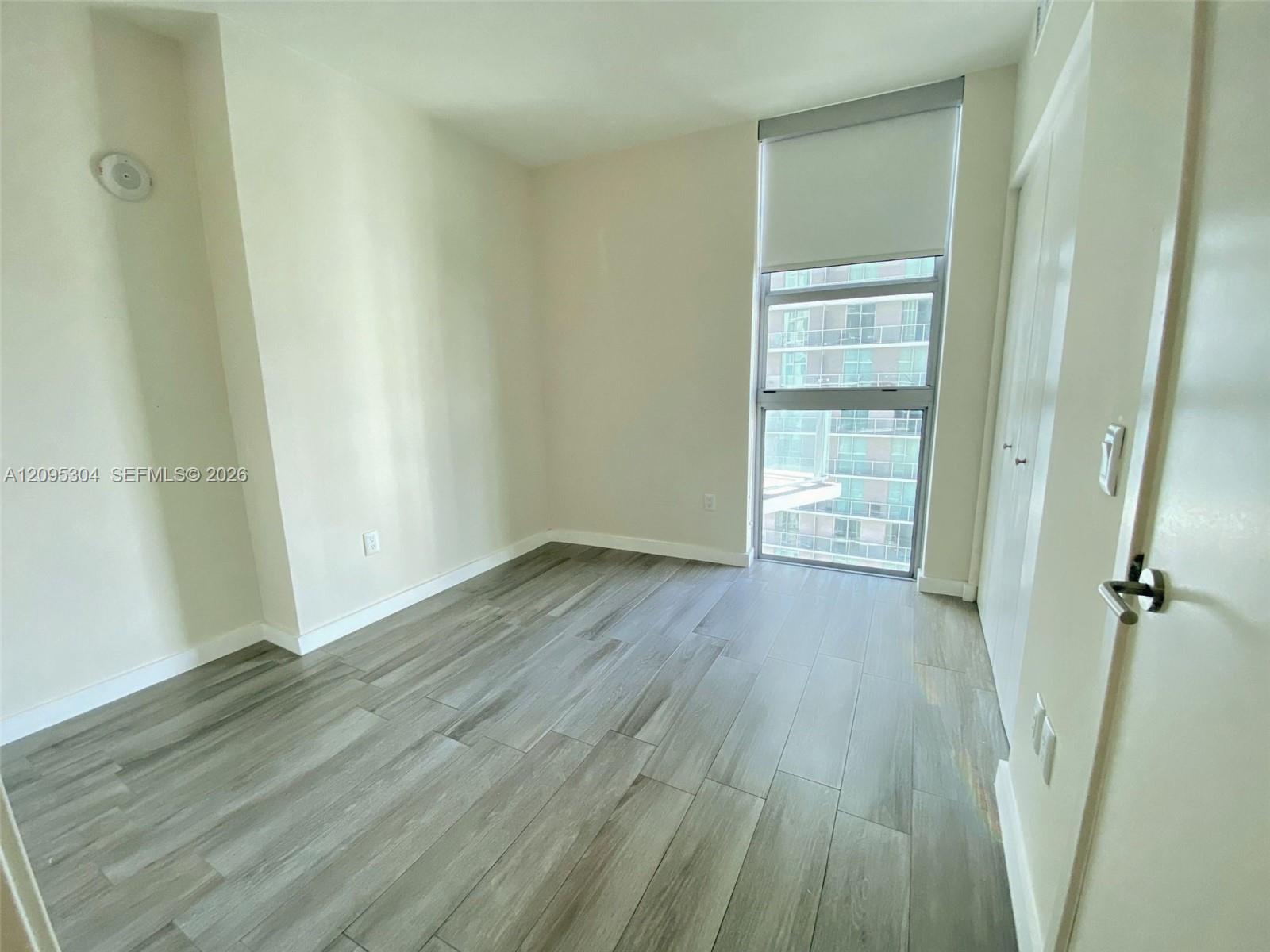 A12095304 Property Photo 20