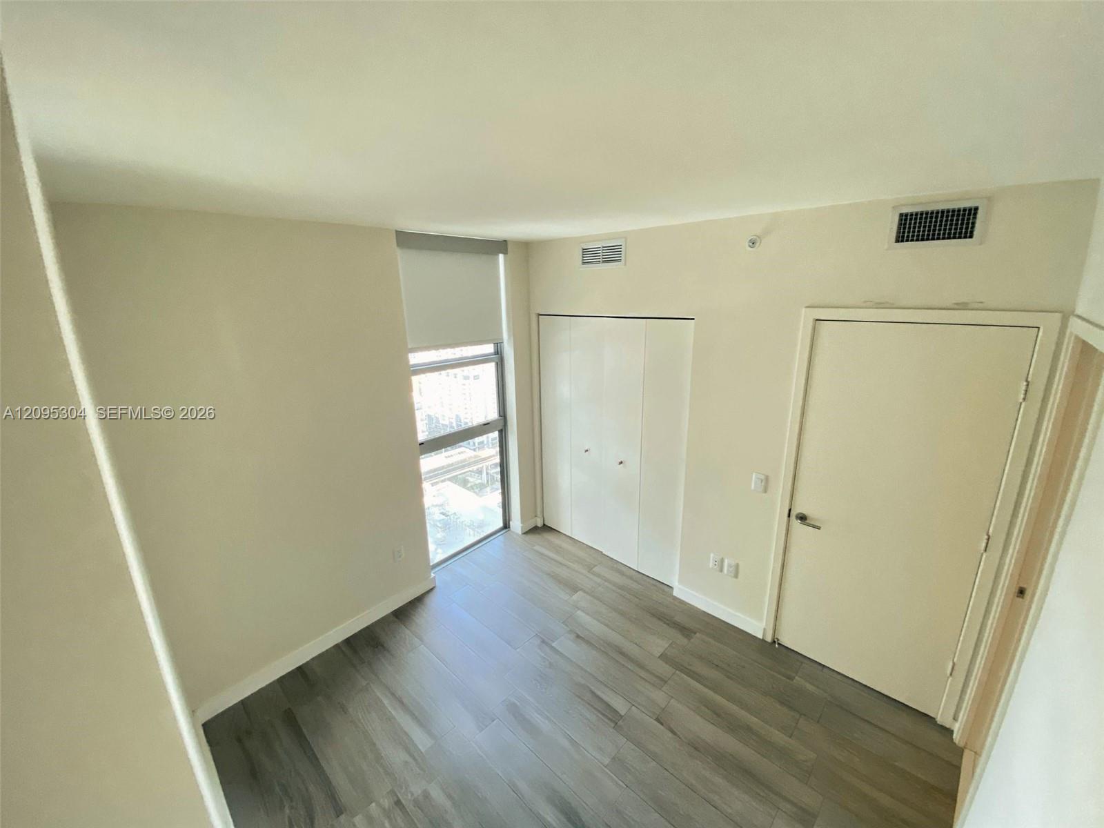 A12095304 Property Photo 21