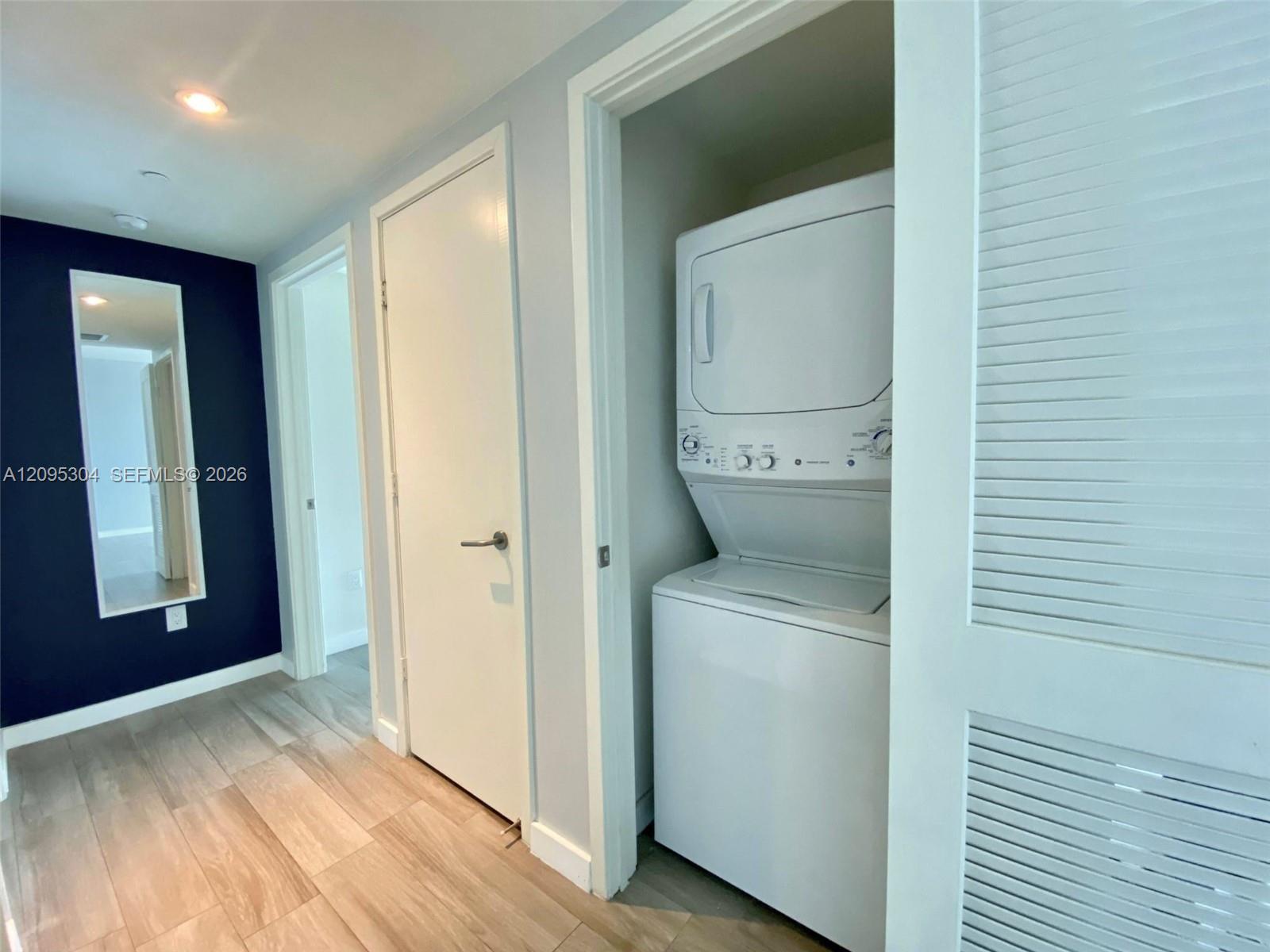 A12095304 Property Photo 22