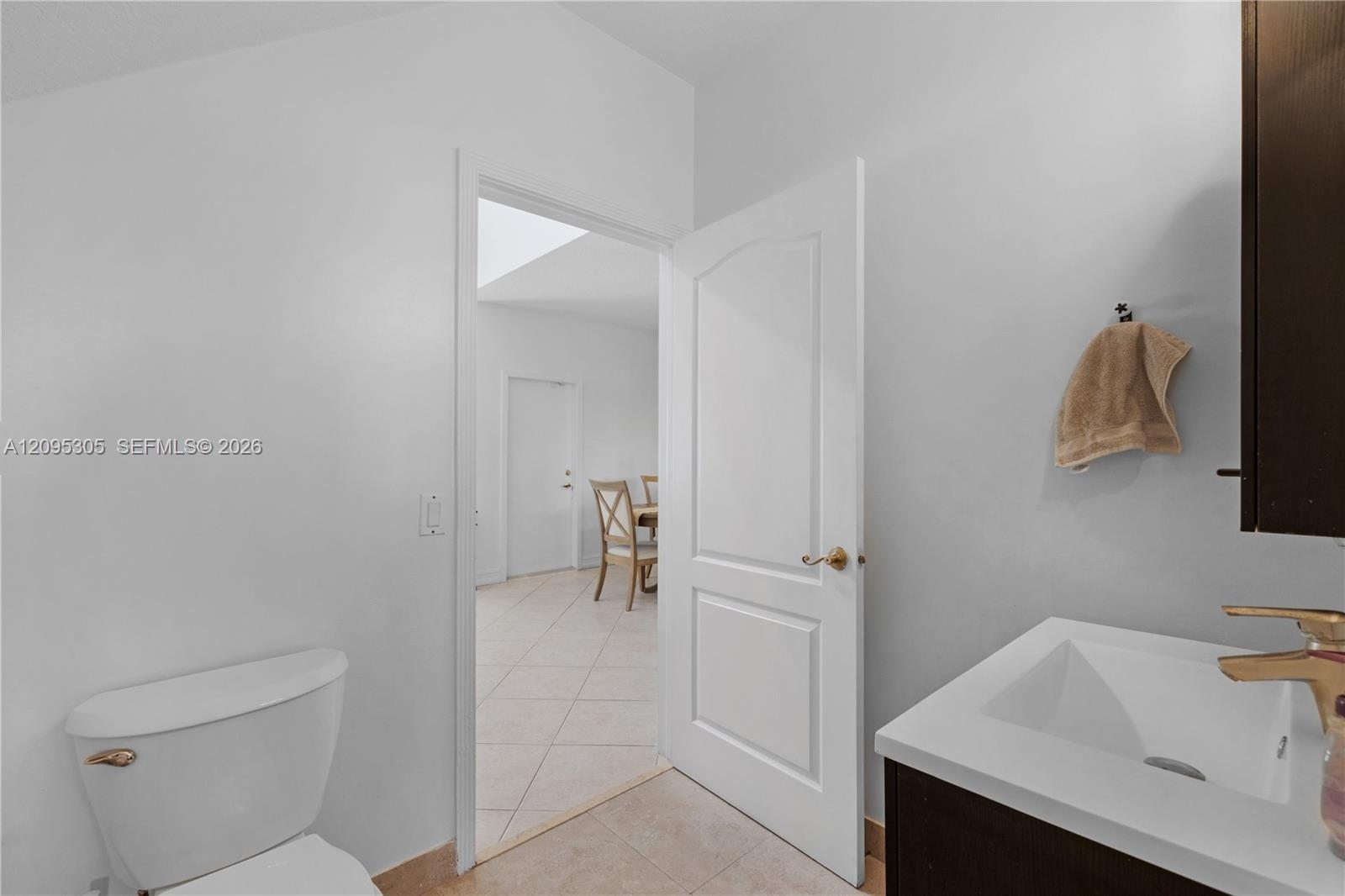12913 Sw 49th Court Property Photo 14