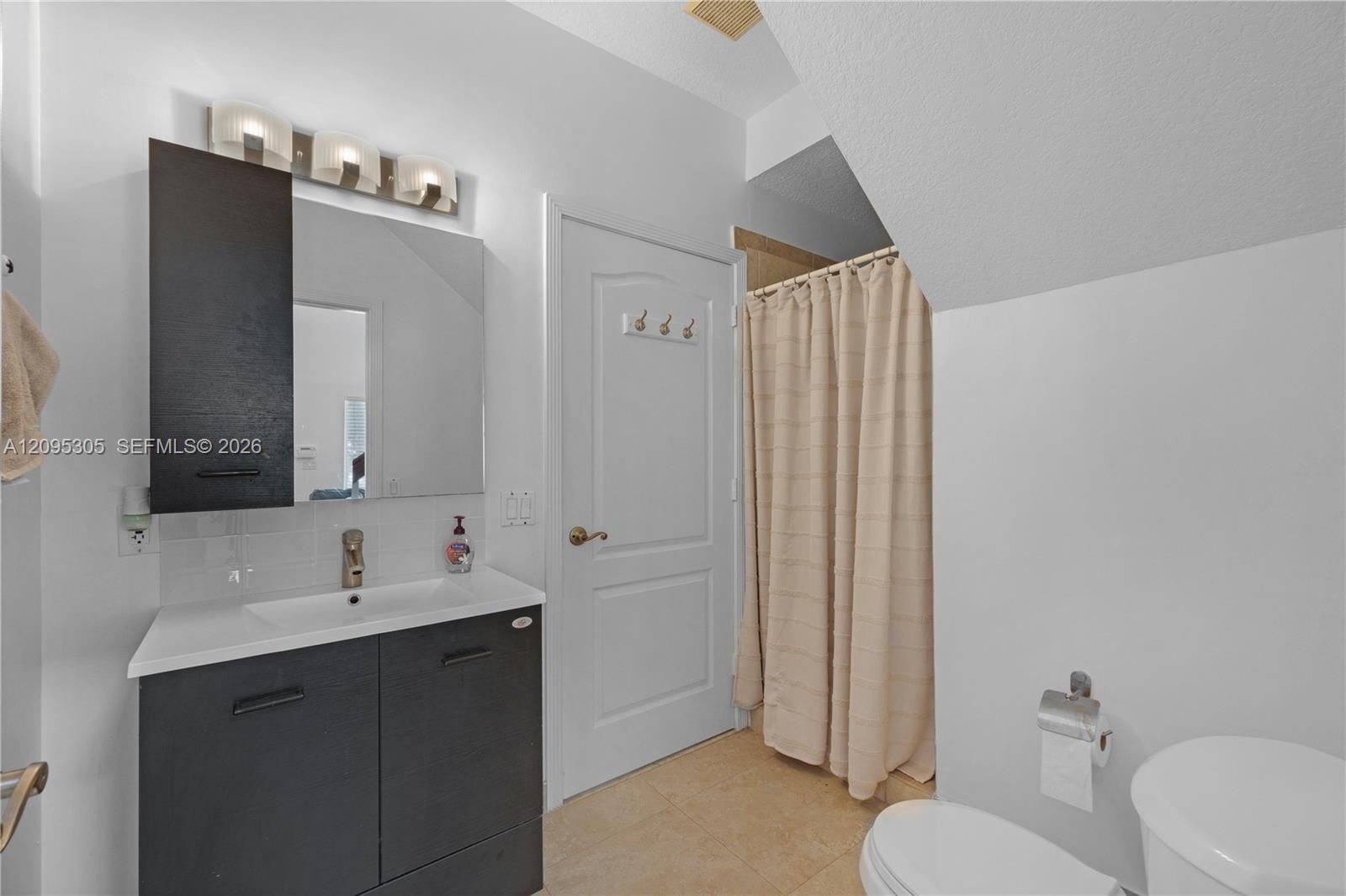 12913 Sw 49th Court Property Photo 15