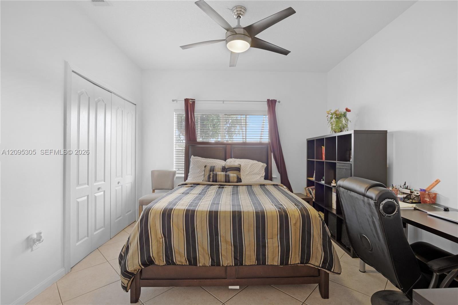 12913 Sw 49th Court Property Photo 17