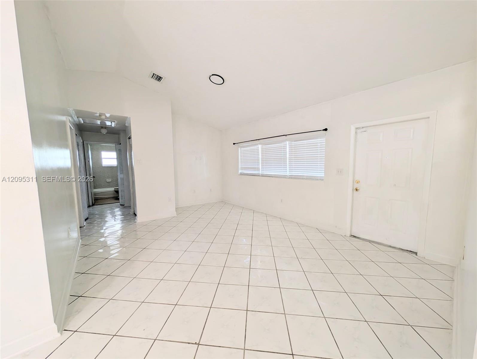 A12095311 Property Photo 3