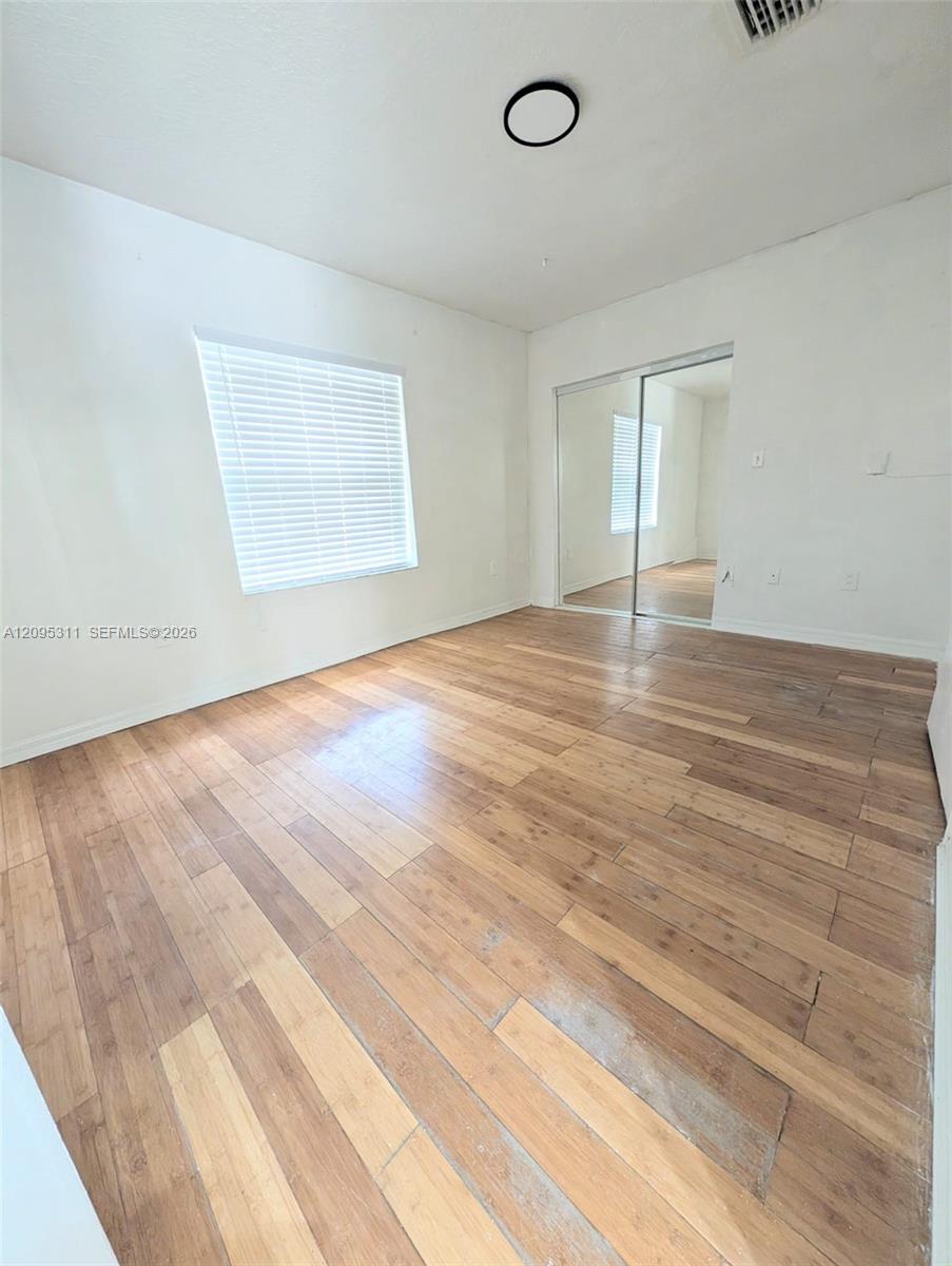 A12095311 Property Photo 6