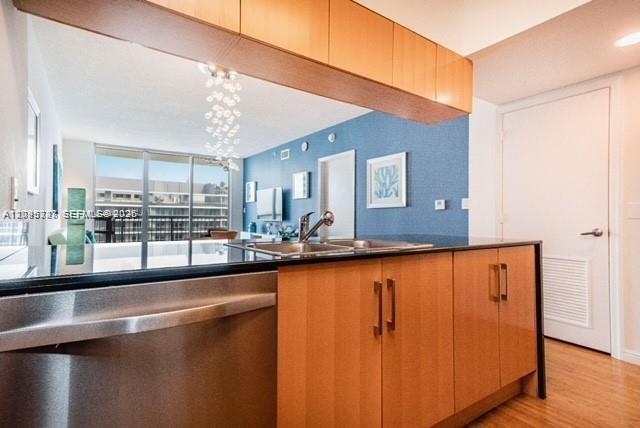 1750 N Bayshore Drive 5505 Property Photo 4
