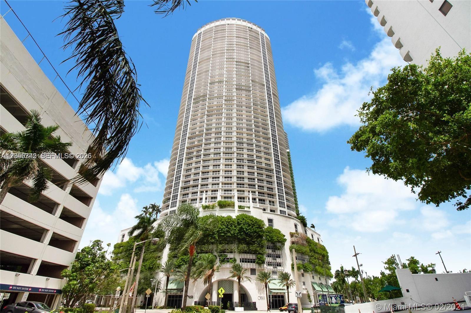 1750 N Bayshore Drive 4609 Property Photo 1