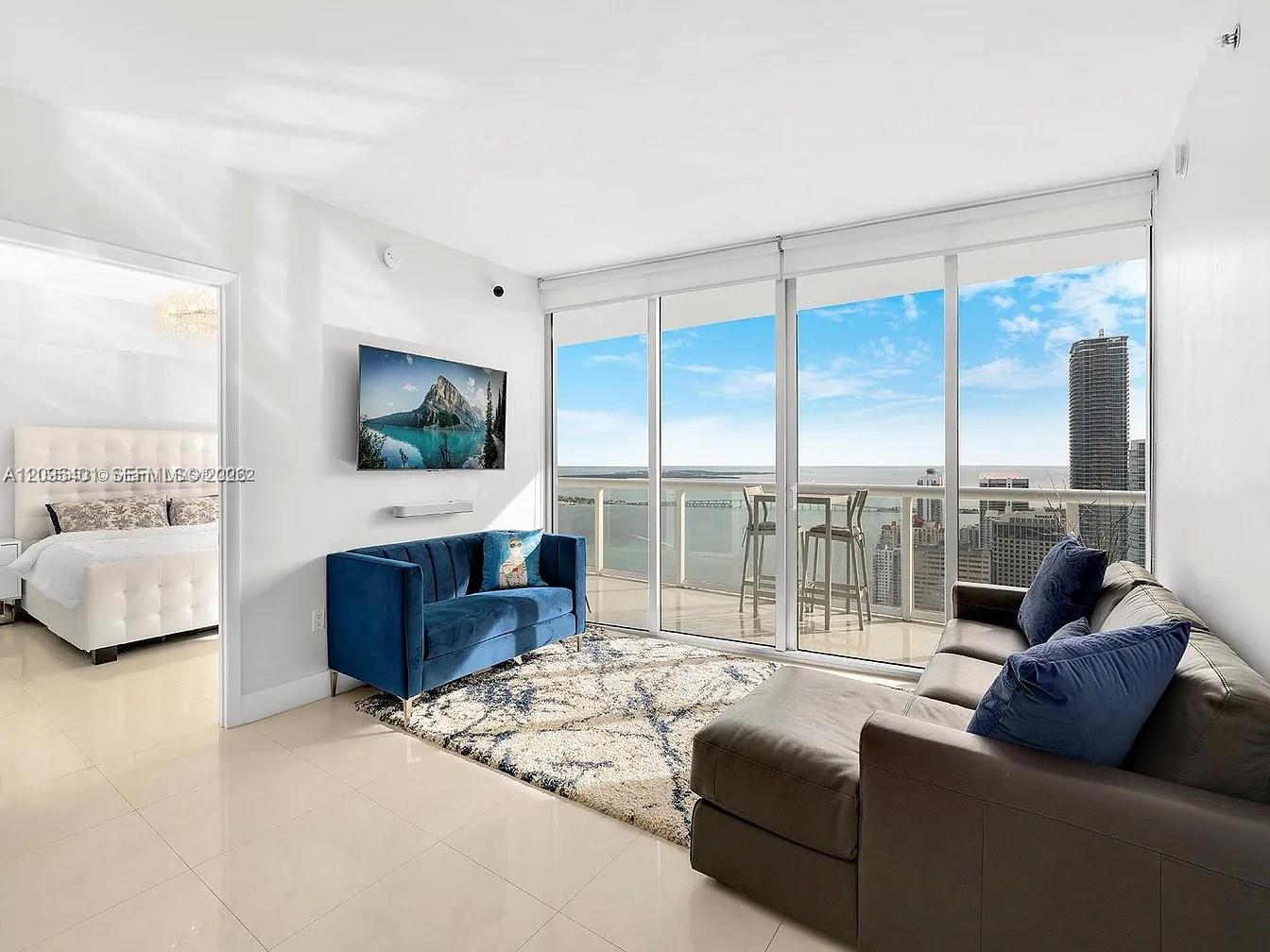 495 Brickell Avenue 5505 Property Photo 1