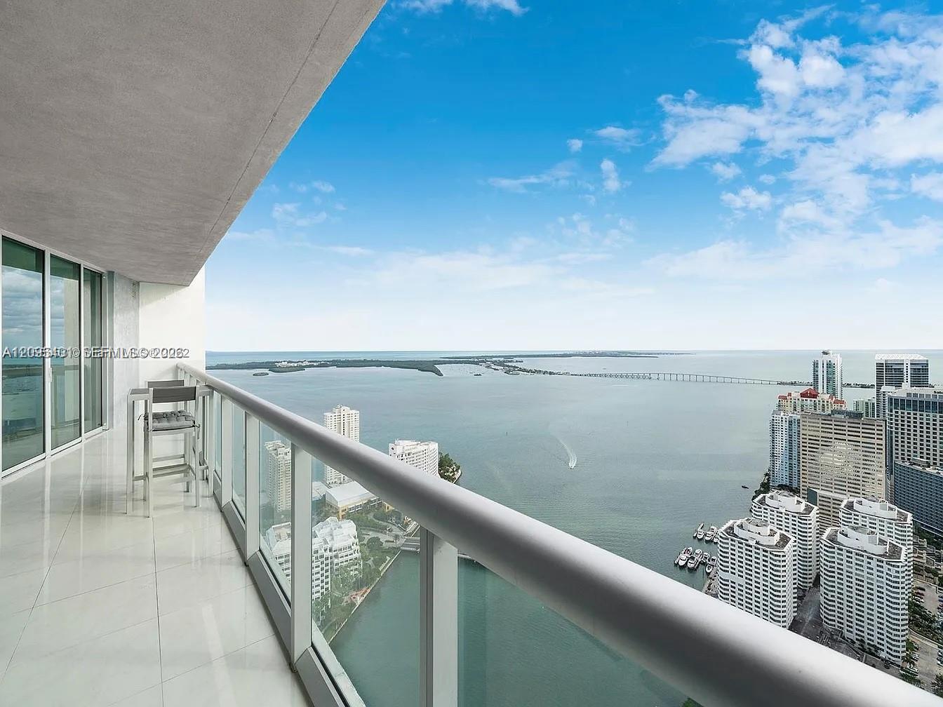 495 Brickell Avenue 5505 Property Photo 7