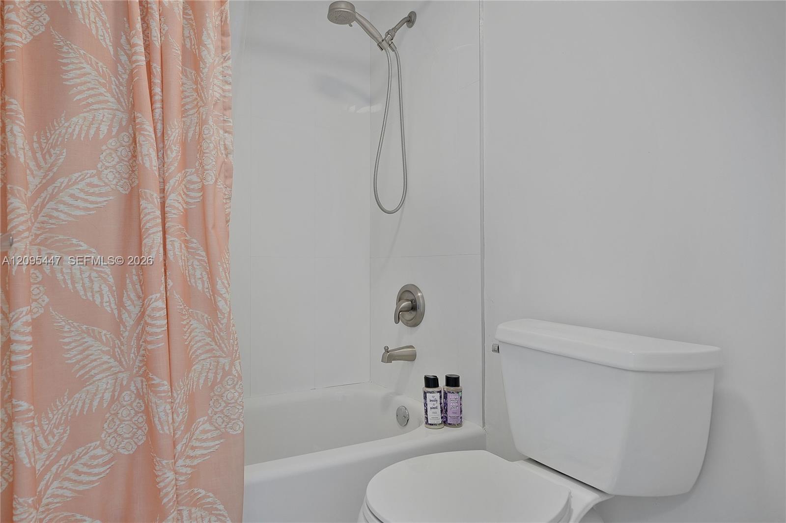 A12095447 Property Photo 25