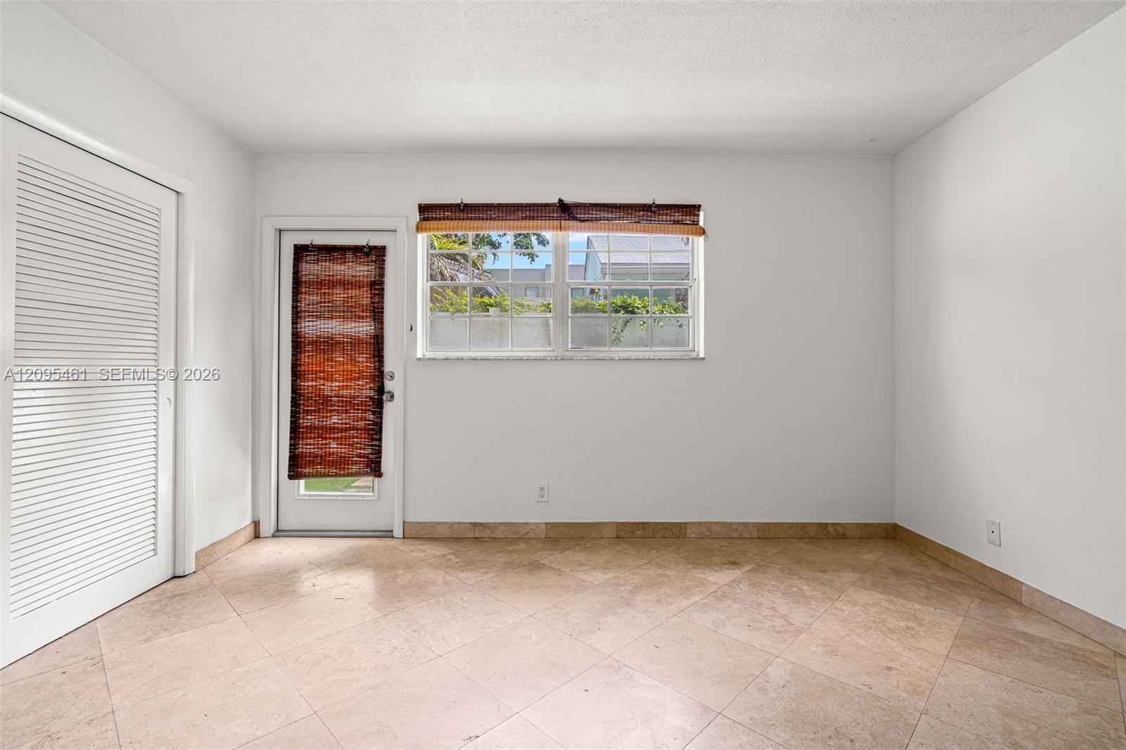 510 Ne 17th Avenue 105 Property Photo 10