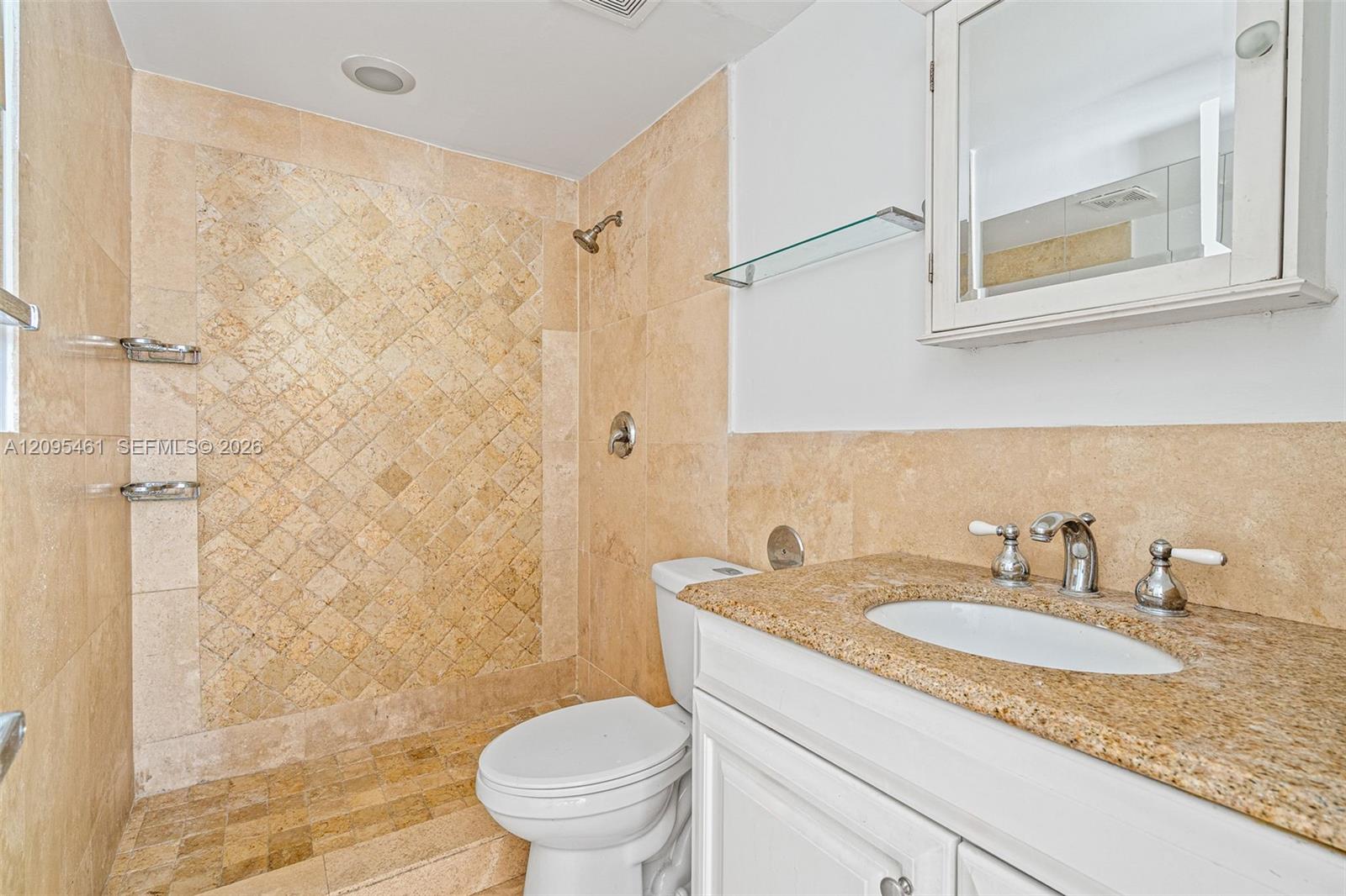 510 Ne 17th Avenue 105 Property Photo 14