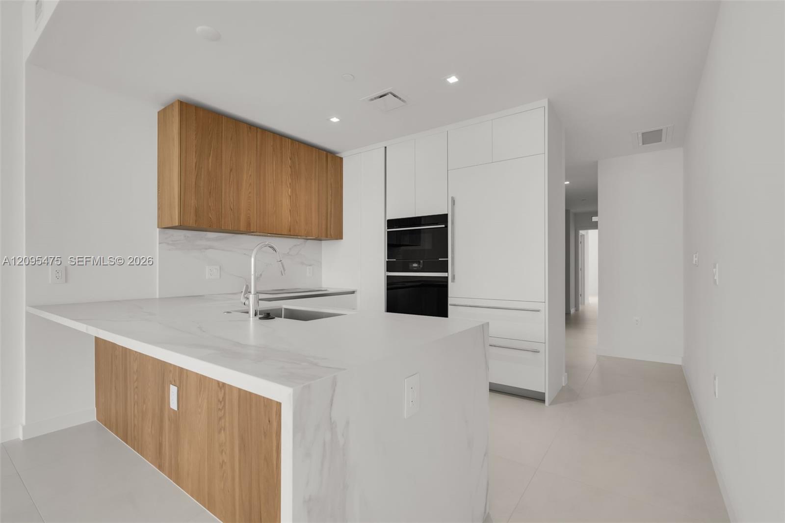 1400 Biscayne Boulevard 4105 Property Photo 10