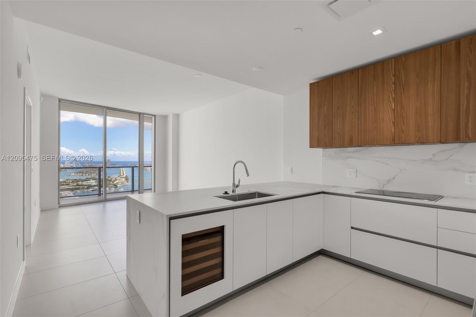 1400 Biscayne Boulevard 4105 Property Photo 11