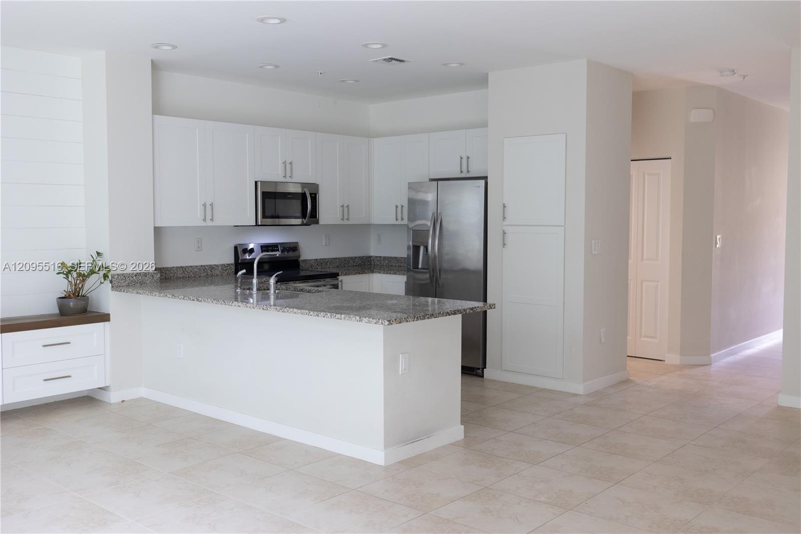 6264 Se Portofino Circle Property Photo 5
