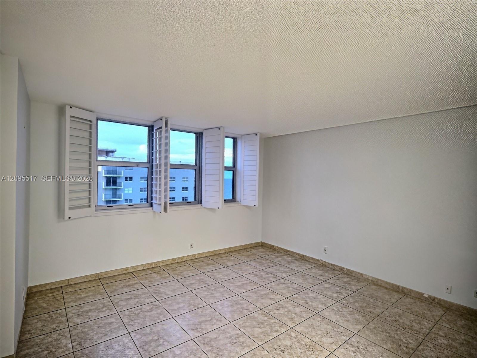 9225 Collins Avenue 1109 Property Photo 15