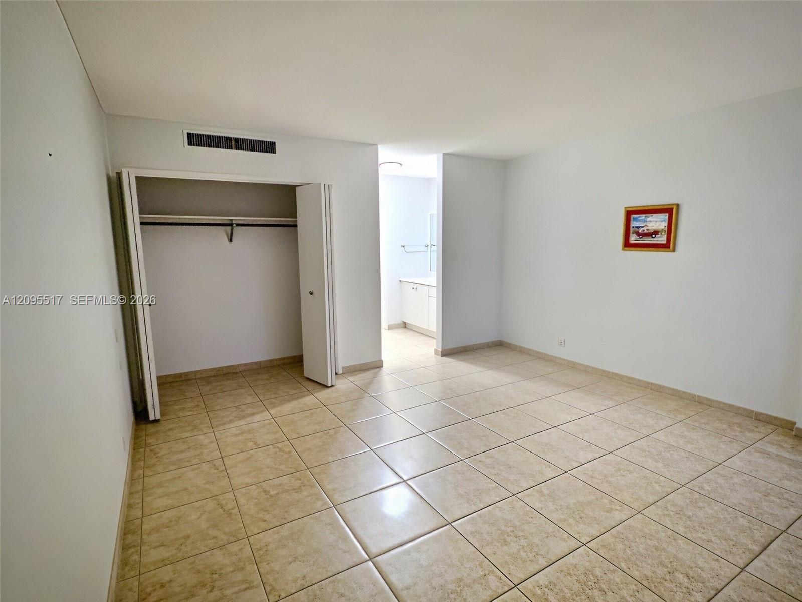 9225 Collins Avenue 1109 Property Photo 16