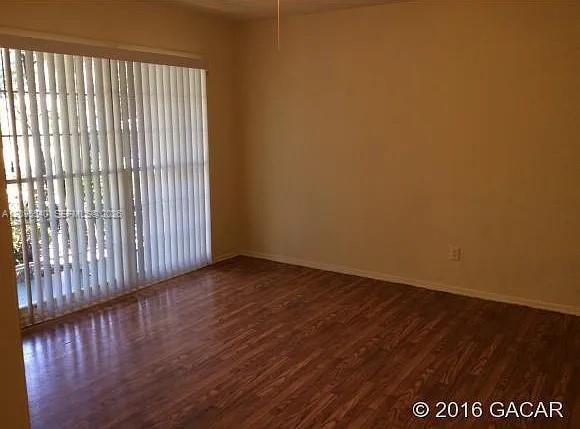 4216 Nw 10 Street Property Photo 6