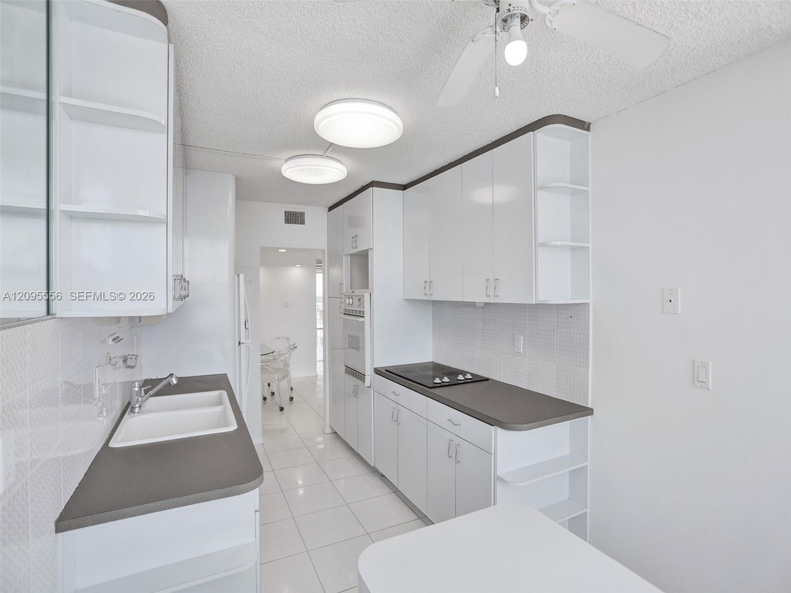 18071 Biscayne Boulevard 1701 Property Photo 11