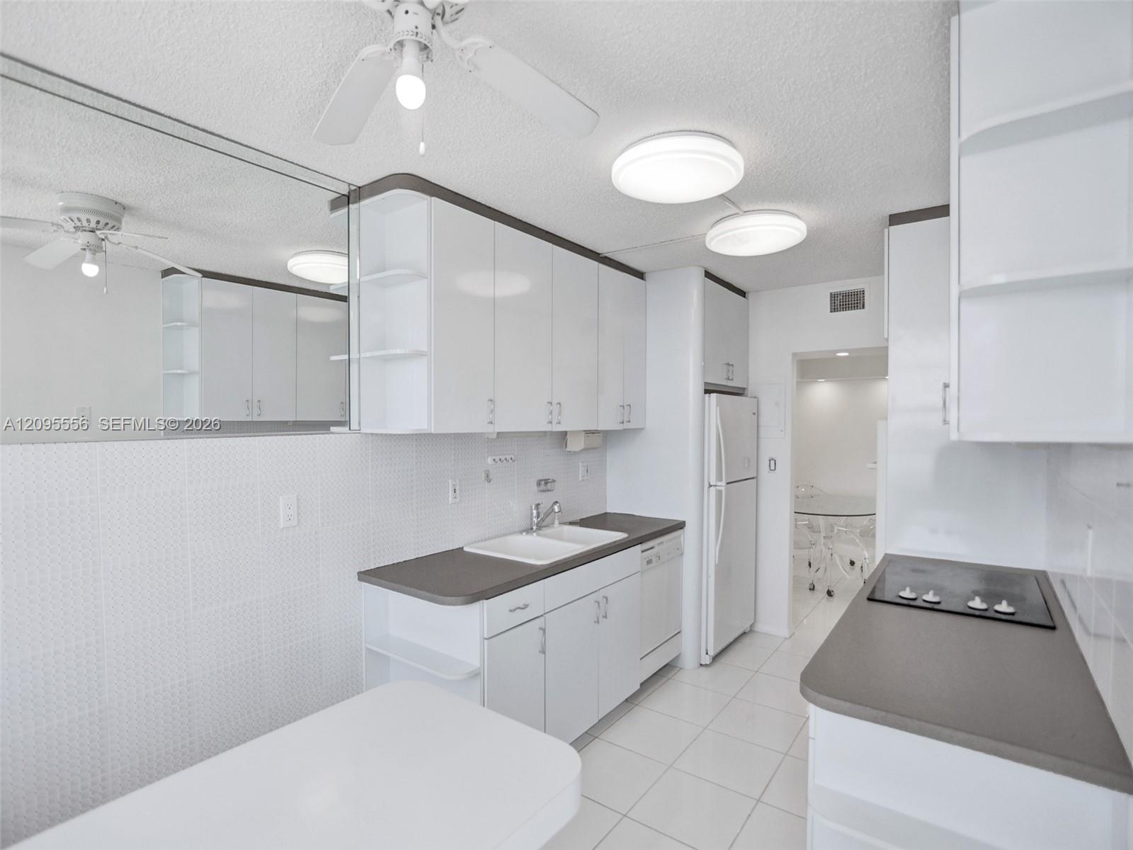 18071 Biscayne Boulevard 1701 Property Photo 12