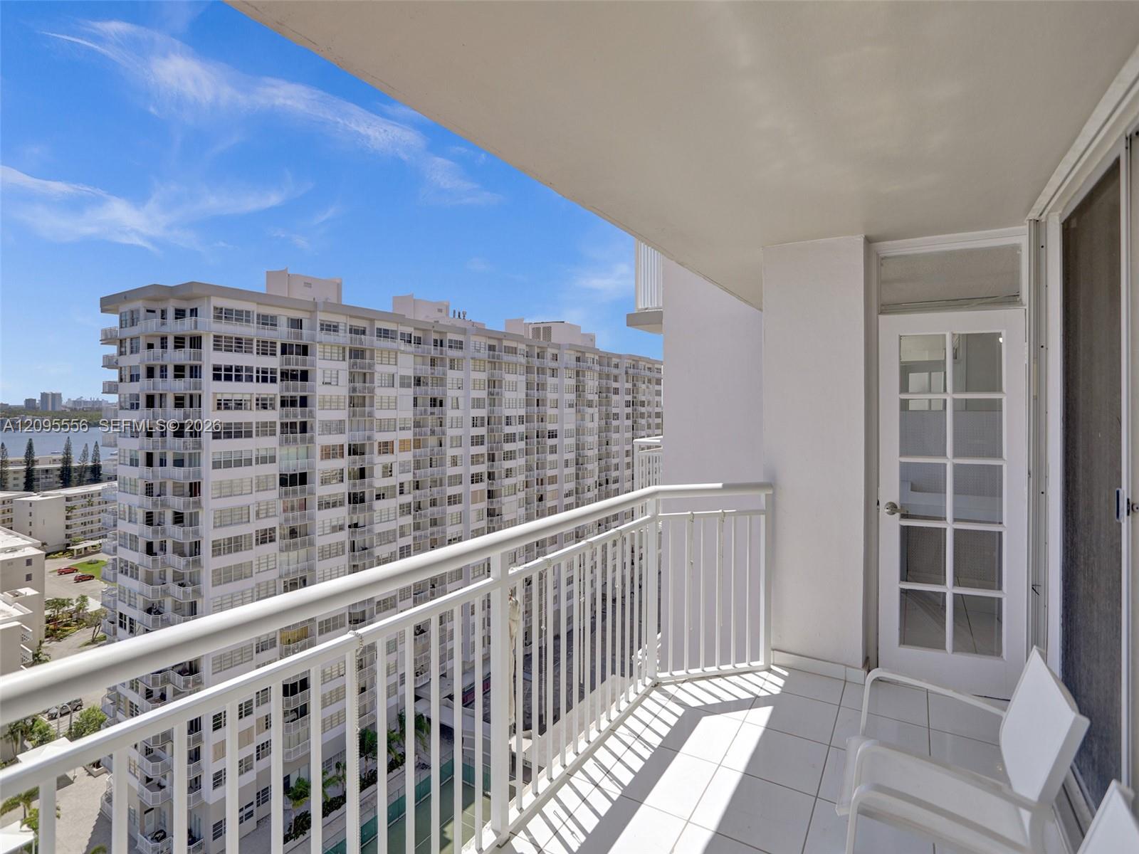 18071 Biscayne Boulevard 1701 Property Photo 14