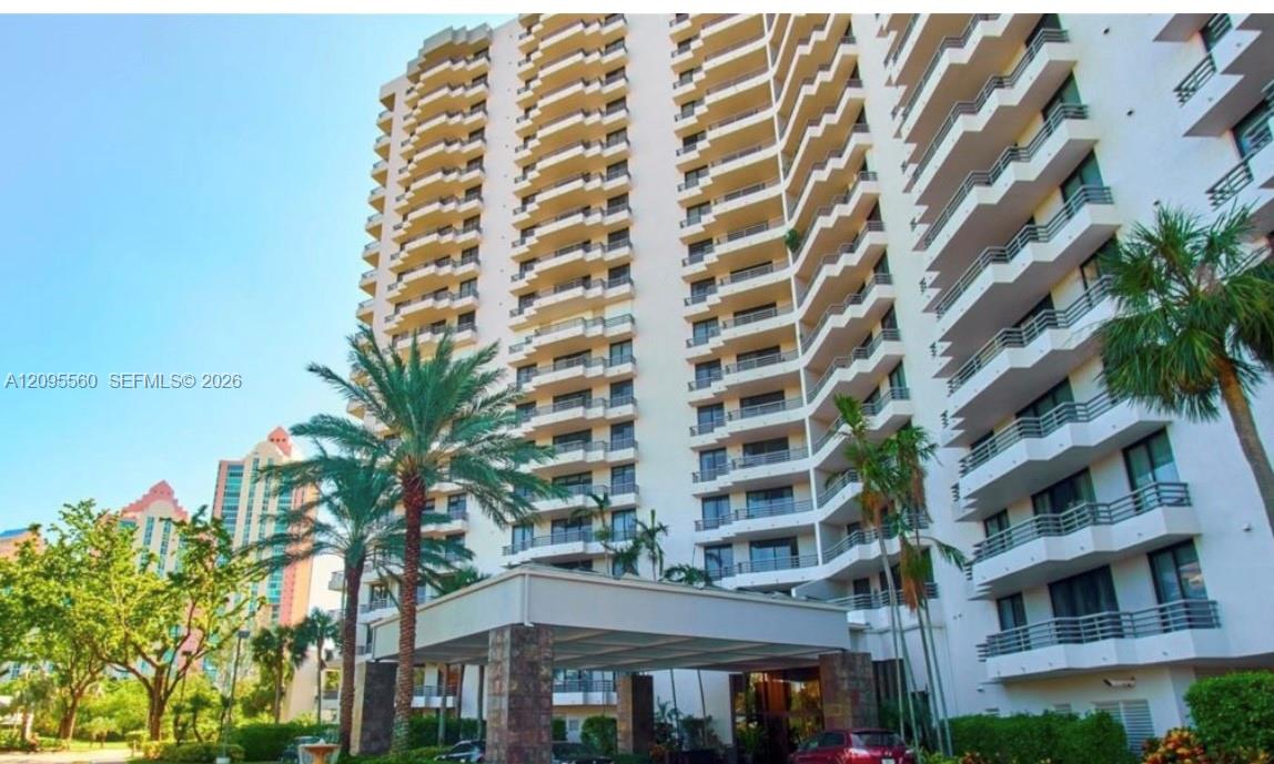3300 NE 191st Street 606