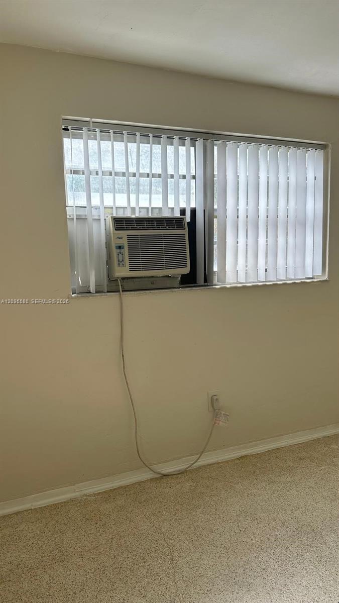 A12095580 Property Photo 5