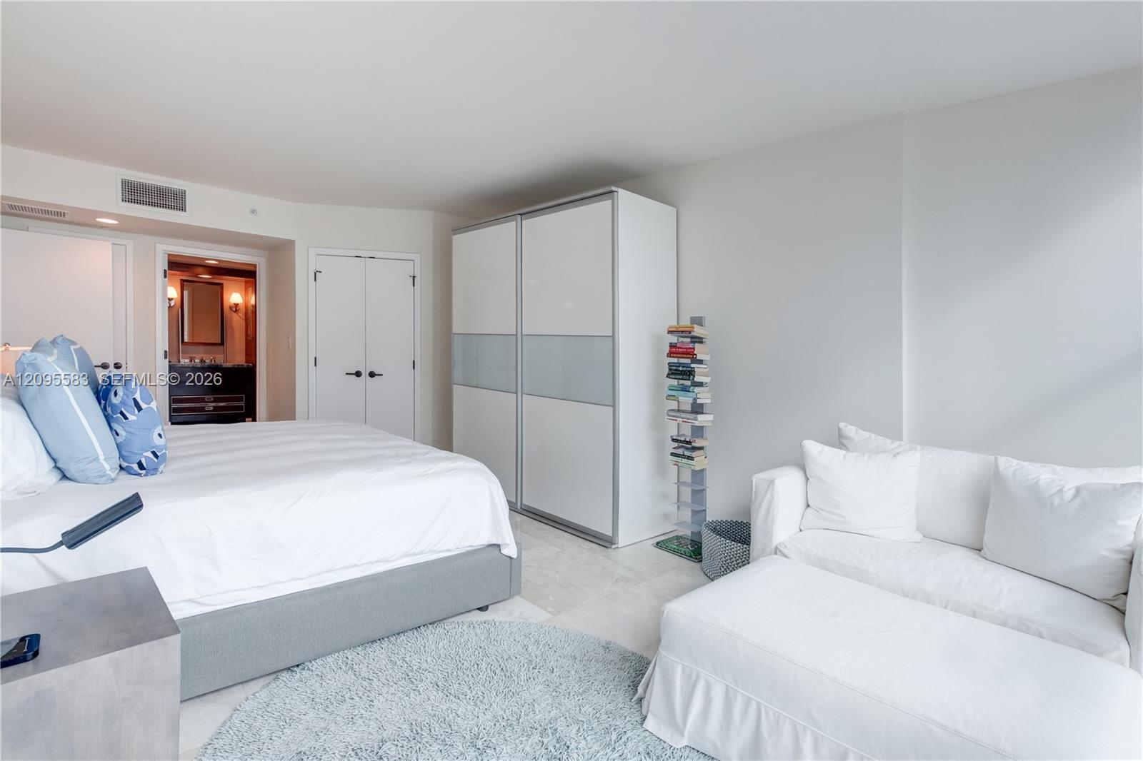 6801 Collins Avenue 1112 Property Photo 14
