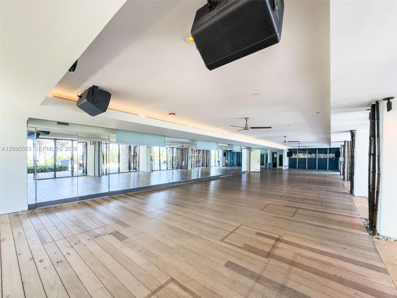 6801 Collins Avenue 1112 Property Photo 44