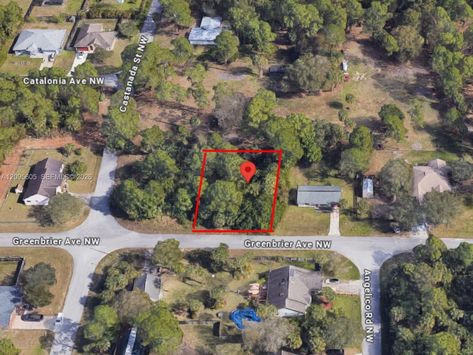 215 Greenbrier Avenue Property Photo 3