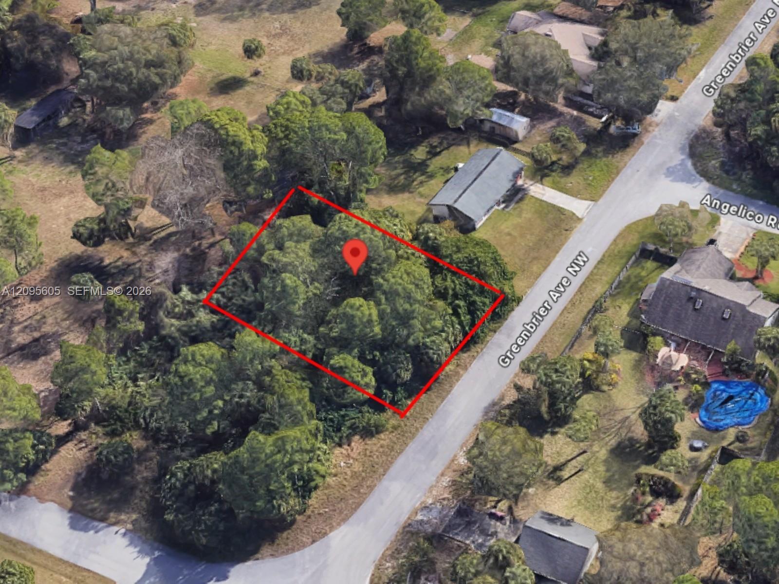 215 Greenbrier Avenue Property Photo 5