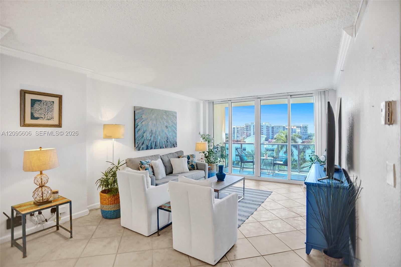 2501 S Ocean Drive 531 (available Dec 10) Property Photo 5